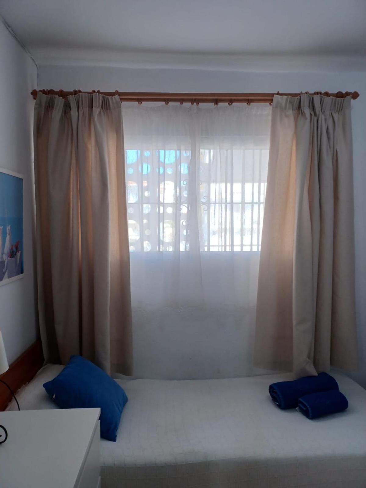 דירות נרחה Acapulco Playa 34 Menyber מראה חיצוני תמונה